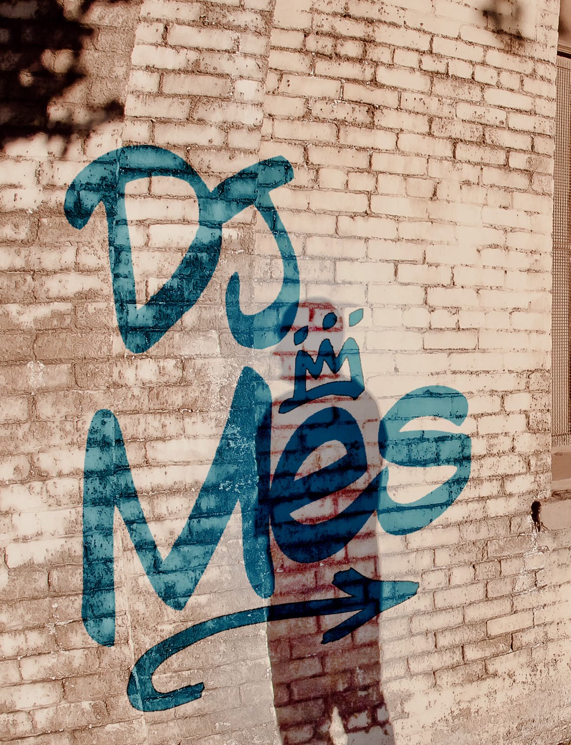 Tag on the wall